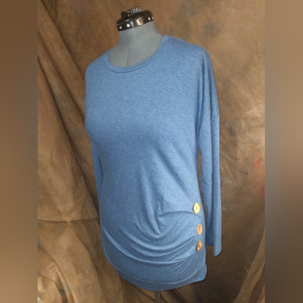 Unbranded Medium Blue longsleeve top with button detail L